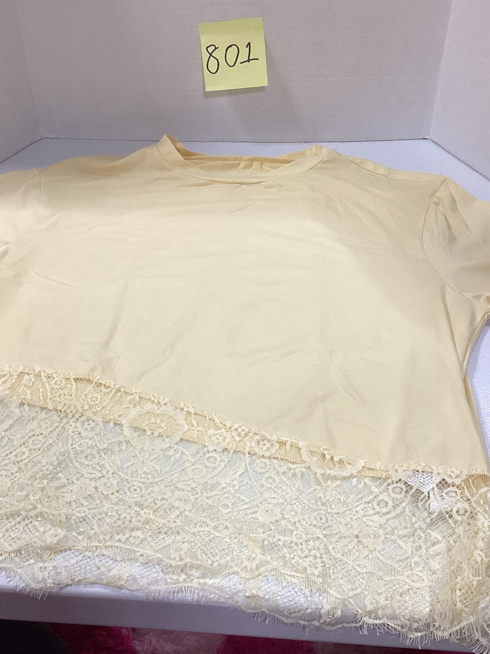 Women's yellow Lace Trim Short Sleeve Top